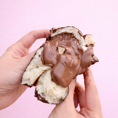 Nutella x Hazelnut Crunch Bombolini